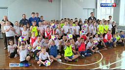 На Алтае в федеральный проект «Футбол в школе» вошли почти 100 учебных заведений