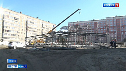 В Бийске почти готов каркас нового модульного бассейна