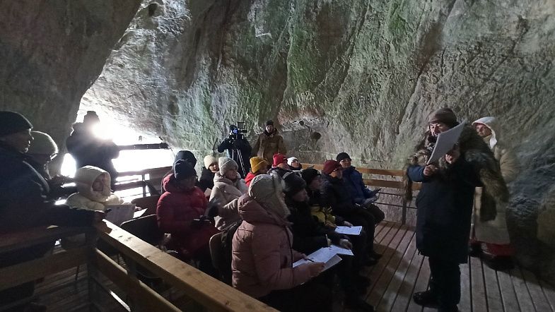 Самые экстремальные условия: в Денисовой пещере вновь провели «Географический диктант»