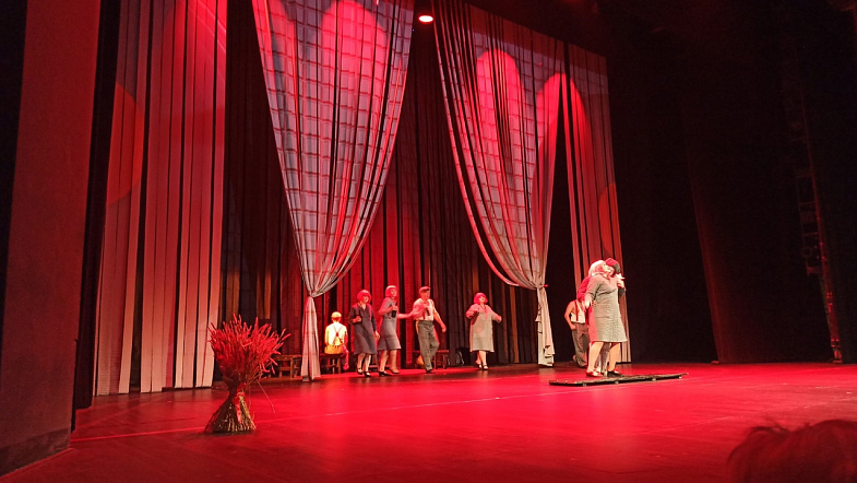 На театральный фестиваль «Здравствуйте, люди!» приехали зрители из других регионов