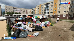 Горы мусора, который вывозят нерегулярно, заставили жителей Славгорода обращаться за помощью во все инстанции