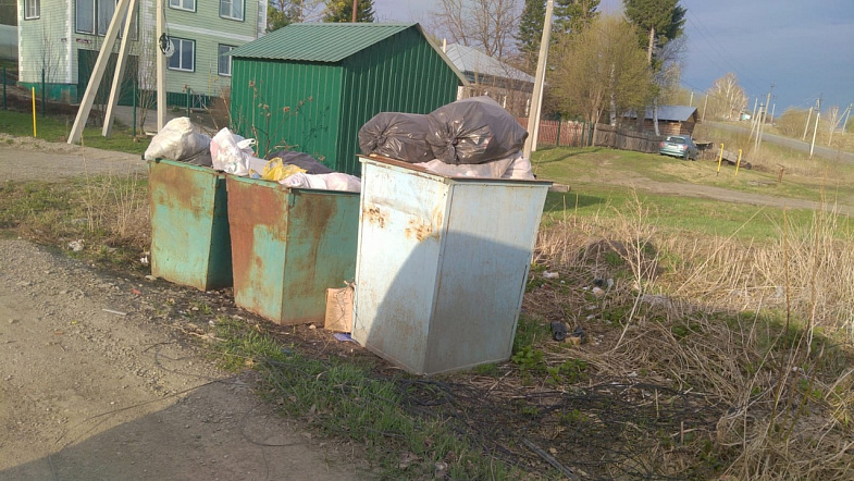 Жители Алтайского района пожаловались на мусорного регоператора в Генпрокуратуру