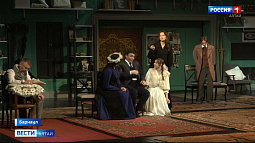 Больше 2000 человек уже посмотрели премьерный спектакль «Три сестры» в театре драмы