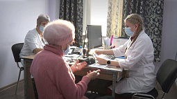 В рубцовской горбольнице № 2 к работе приступили 16 врачей-новичков