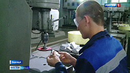 Кадровый центр «Работа России» помогает подросткам осваивать профессии