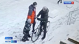 Мужчина, избивший инвалида в центре Барнаула, публично извинился