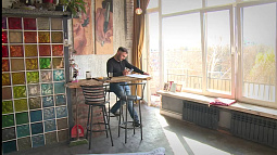 Иван Ильющенко, автор крупнейшего мурала, рассказал, почему кистям предпочитает аэрограф 