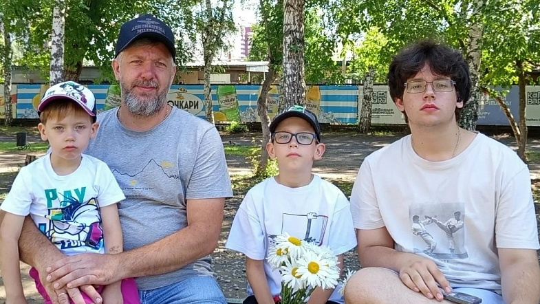 Истории любви рассказали многодетные семьи 