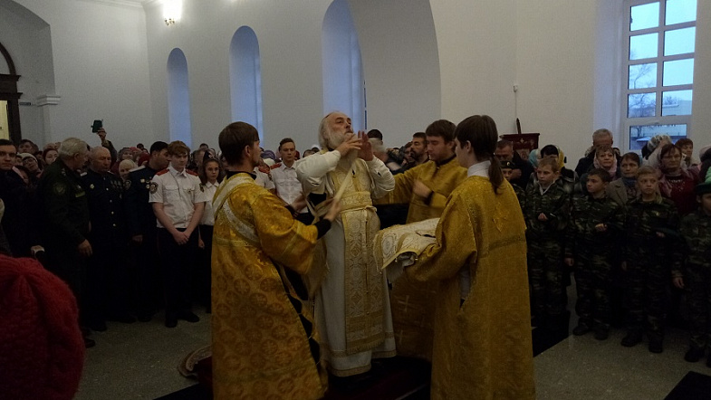 Храм, где крестили Калашникова. Спустя 85 лет в Курье открылась Знаменская церковь