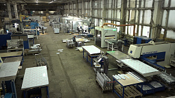 На Алтае наладили производство изделий для школьных столовых, химлабораторий и медорганизаций