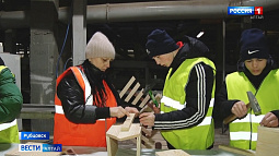 В Рубцовске детям-сиротам показали работу крупного предприятия