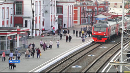 С завтрашнего дня в Алтайском крае запускают дополнительные пригородные поезда