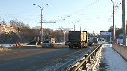 Проезд для крупногабаритного транспорта ограничен почти на 300 трассах Алтайского края