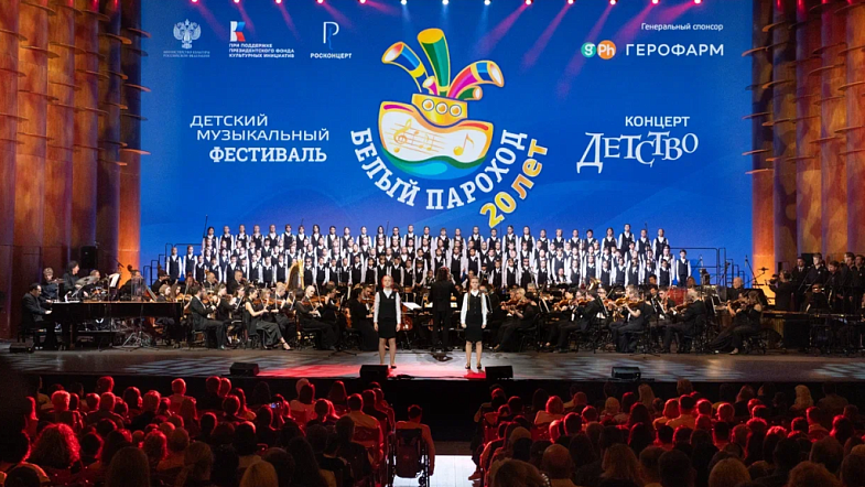 9 талантливых  вокалистов из Алтайского края прошли отбор на Всероссийский фестиваль «Белый пароход» 