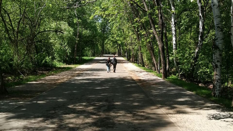 В парке «Юбилейный» продолжаются работы по благоустройству