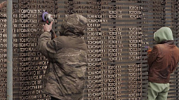 В Барнауле началась реставрация Мемориала Славы