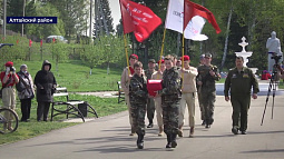 В Старобелокурихе Алтайского района захоронили солдата, которого 80 лет считали пропавшим без вести