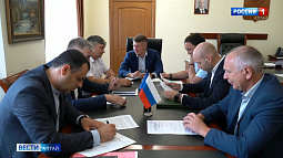 В Алтайском крае назрела необходимость устранения диспропорции в оплате труда муниципальных служащих