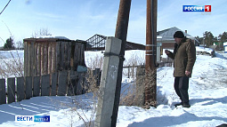 Пенсионеры из села Бобровка Первомайского района больше недели живут без электричества