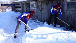 Ветераны «Снежного десанта» до сих пор ездят в сёла помогать людям