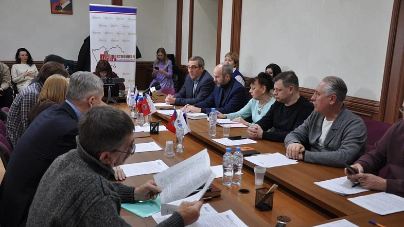 Барнаульский врач, побывавший в ЛНР, предложил всех поголовно учить оказывать первую медпомощь