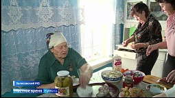 Памятную медаль к 70-летию освоения целины вручили в Залесовском муниципальном округе Зое Камагайкиной