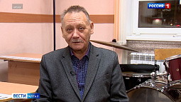 В Барнауле простятся с джазменом Виктором Манаковым