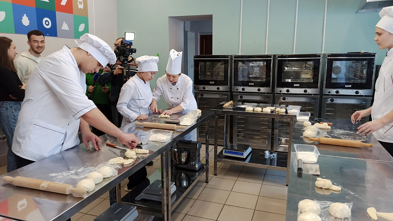 В Алтайском крае подростков с ограниченными возможностями здоровья призывают поступать в колледжи