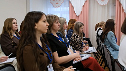 Стало известно, где работает лучший воспитатель Алтая