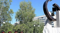 В Барнауле открыли монумент в память об освободителях блокадного Ленинграда