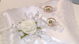 В загсах Алтайского края заканчиваются красивые даты для свадеб в 2025 году 