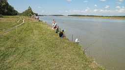 В Шелаболихинском районе впервые прошёл фестиваль, посвящённый Дню рыбака