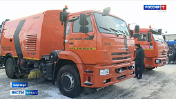 12 муниципалитетов Алтайского края получили новую дорожную и коммунальную технику