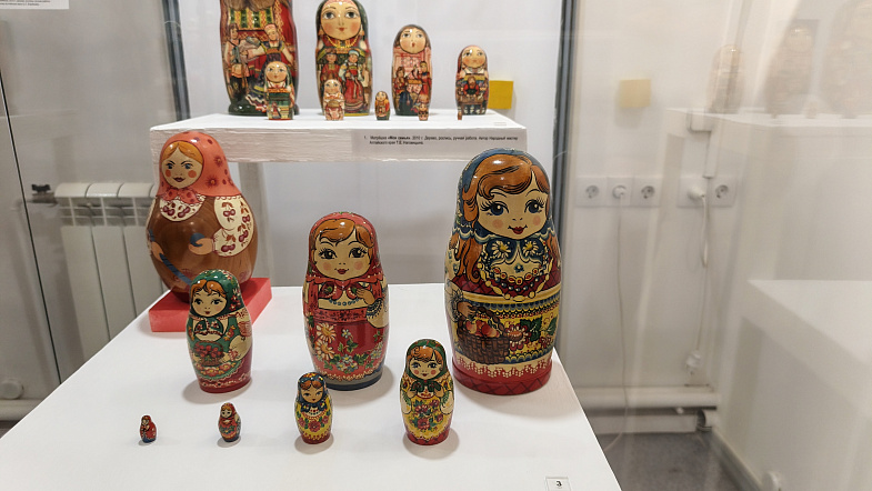Жителей Алтайского края приглашают полюбоваться главным русским сувениром