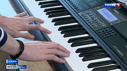 В алейской библиотеке, обновлённой за 33 млн рублей, можно слушать музыку и устраивать концерты