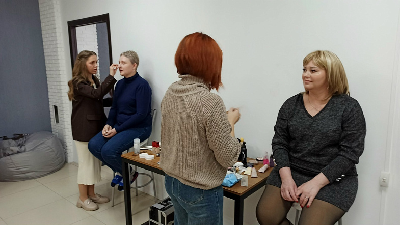 В Барнауле провели День красоты для женщин, побеждающих онкологию
