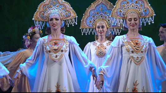 Сегодня в театре драмы ансамбль «Алтай» представит программу «Я Алтая почувствую душу»