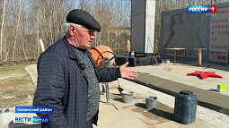 Жители села Лугового Каменского района своими силами приводят в порядок местный мемориал