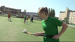 Хоккеистки барнаульского «Коммунальщика» отправились на турнир в столицу Татарстана