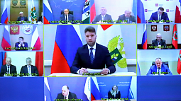 В Сибири обсудили готовность к весенним полевым работам