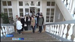 Рубцовские школьники побывали с экскурсией в старейшем медучреждении края