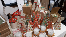 Как в городах Сибири проводят новогодние ярмарки?