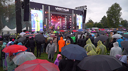 Больше 15 000 зрителей собрал фестиваль сельской молодёжи «Уматный» в Павловском районе