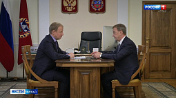 Виктор Томенко провёл рабочую встречу с главой Барнаула Вячеславом Франком