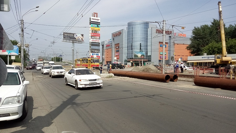 В Барнауле заканчивается ремонт теплосетей в районе Нового рынка