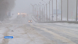 Около 900 млн рублей планируют направить из бюджета города на очистку Барнаула от снега