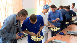 В Барнауле проходит Всероссийский семинар для экспертов в области травматологии и ортопедии 