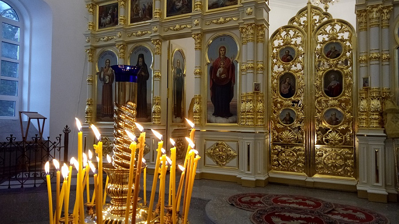 Храм, где крестили Калашникова. Спустя 85 лет в Курье открылась Знаменская церковь