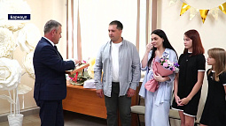 Первую в этом году тройню выписали домой