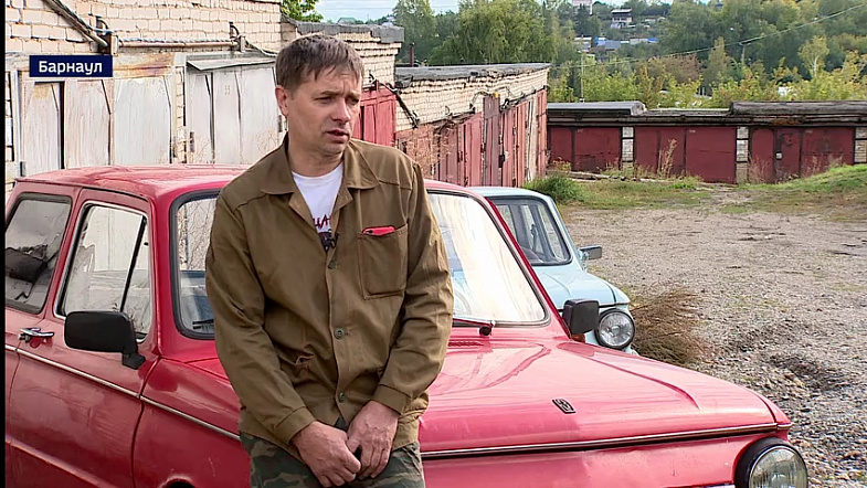 Барнаульцы столкнулись с отказами страховых компаний в оформлении полисов ОСАГО 